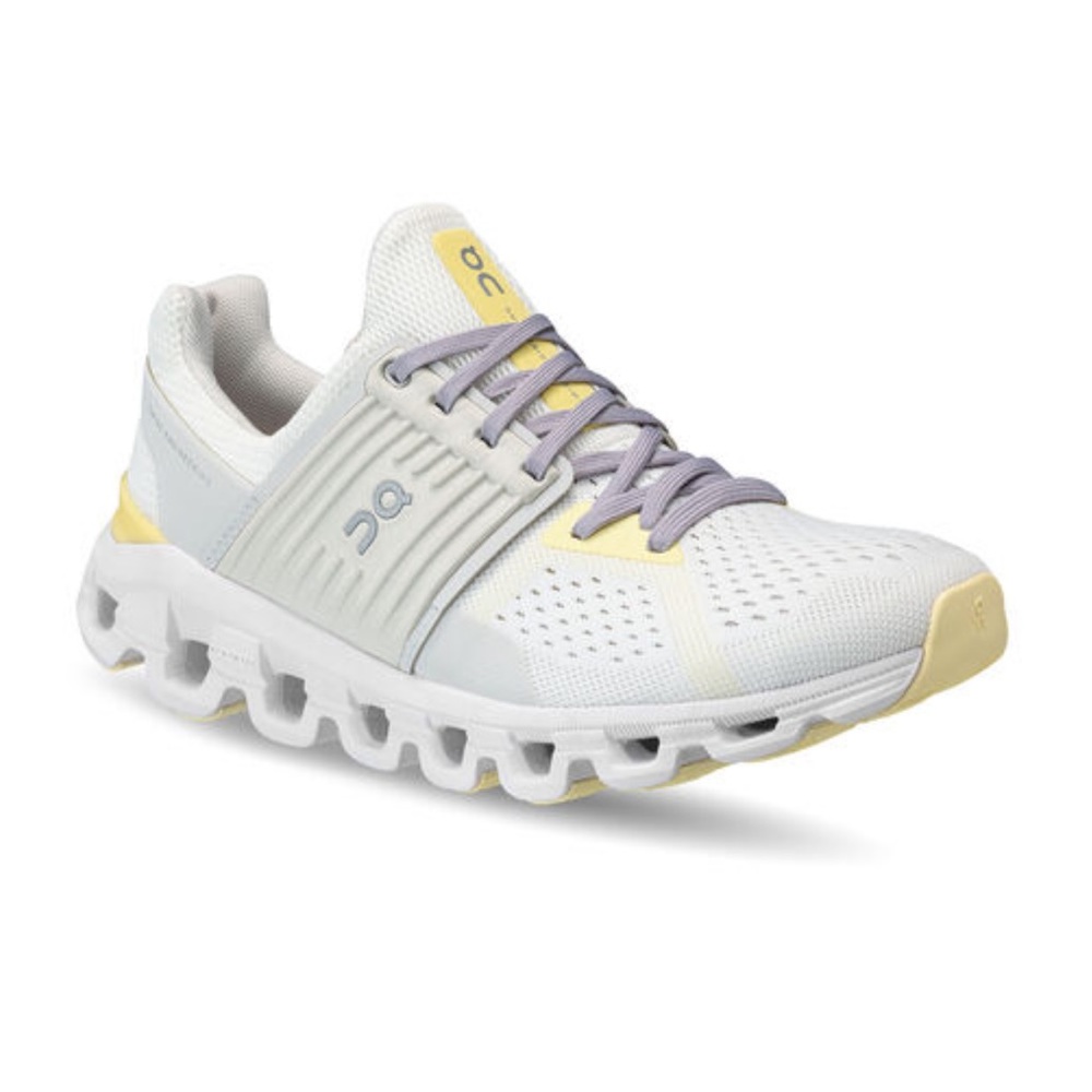 On Cloudswift Running Shoes